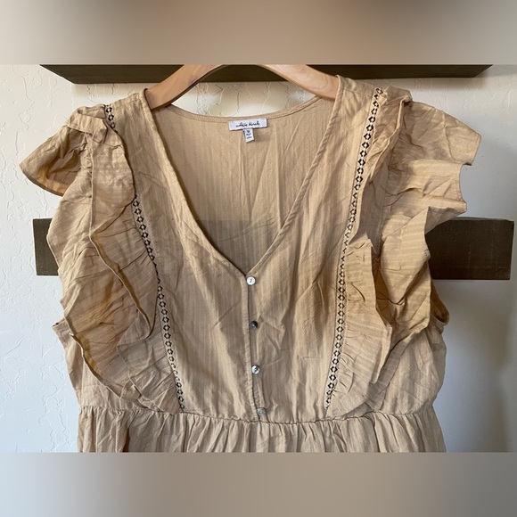 White Birch|Tan Prairie Ruffle Dress with Eyelet Stitching Border, Size 1X••• - Picture 3 of 16